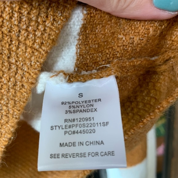 Pinque pullover from stitch Fix - Picture 5 of 7